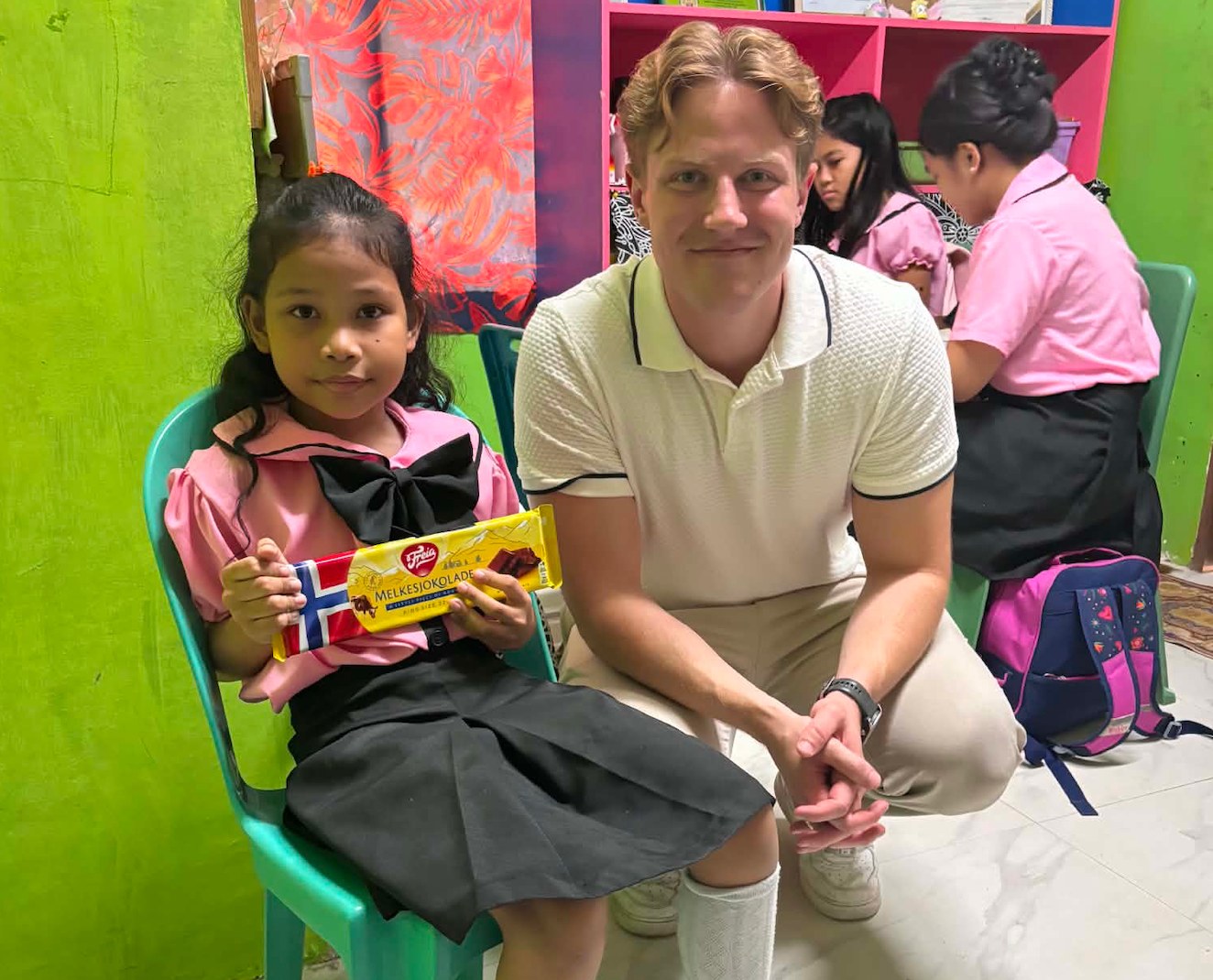 Meeting Angel in the Philippines: photo 2